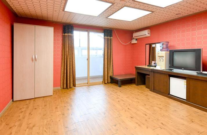 Hongcheon Resortel Exteriér fotografie